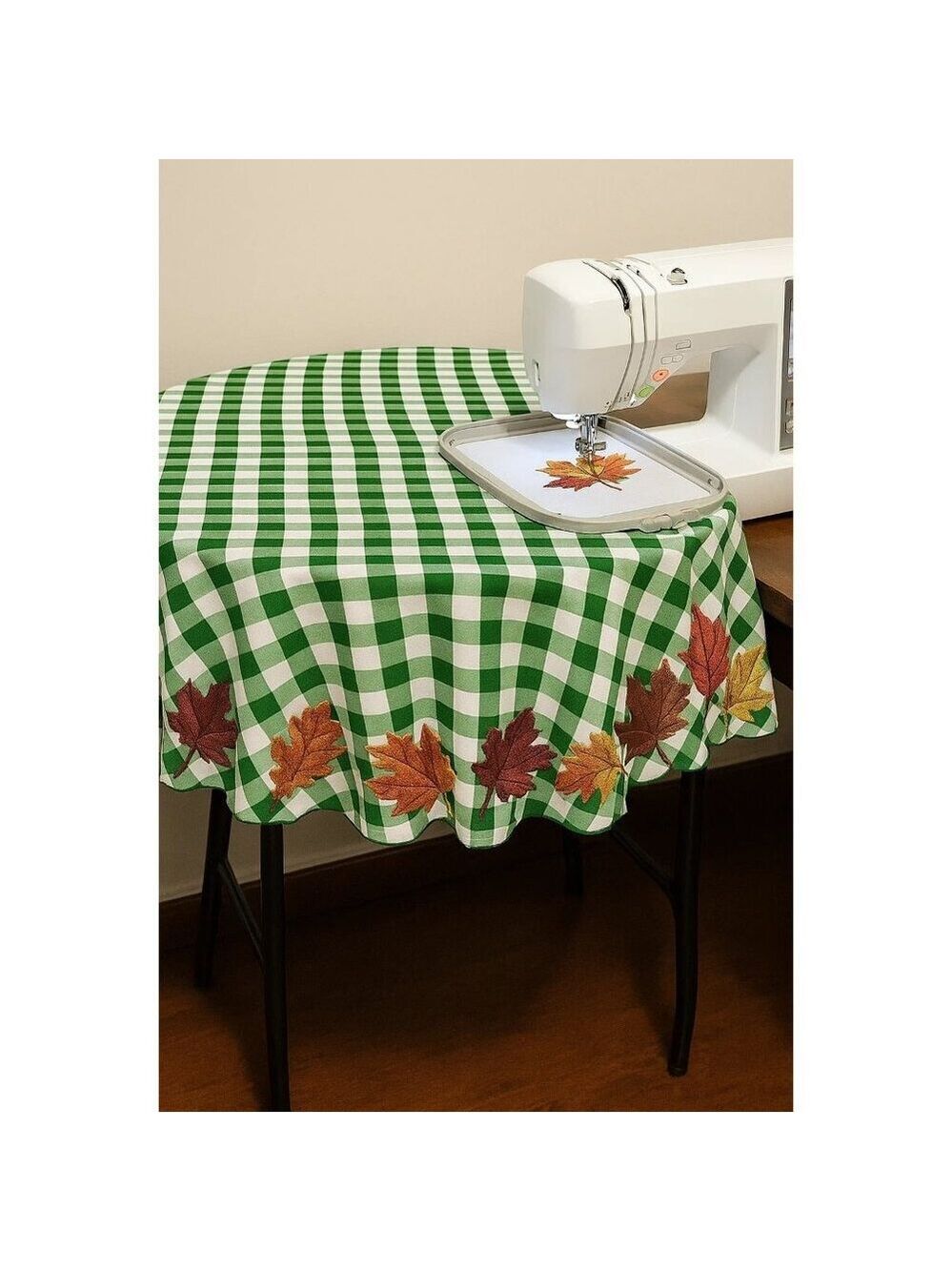 70-Inch Round Polyester Tablecloth Green & White Checker Linen Tablecloth Durabl - Picture 8 of 8